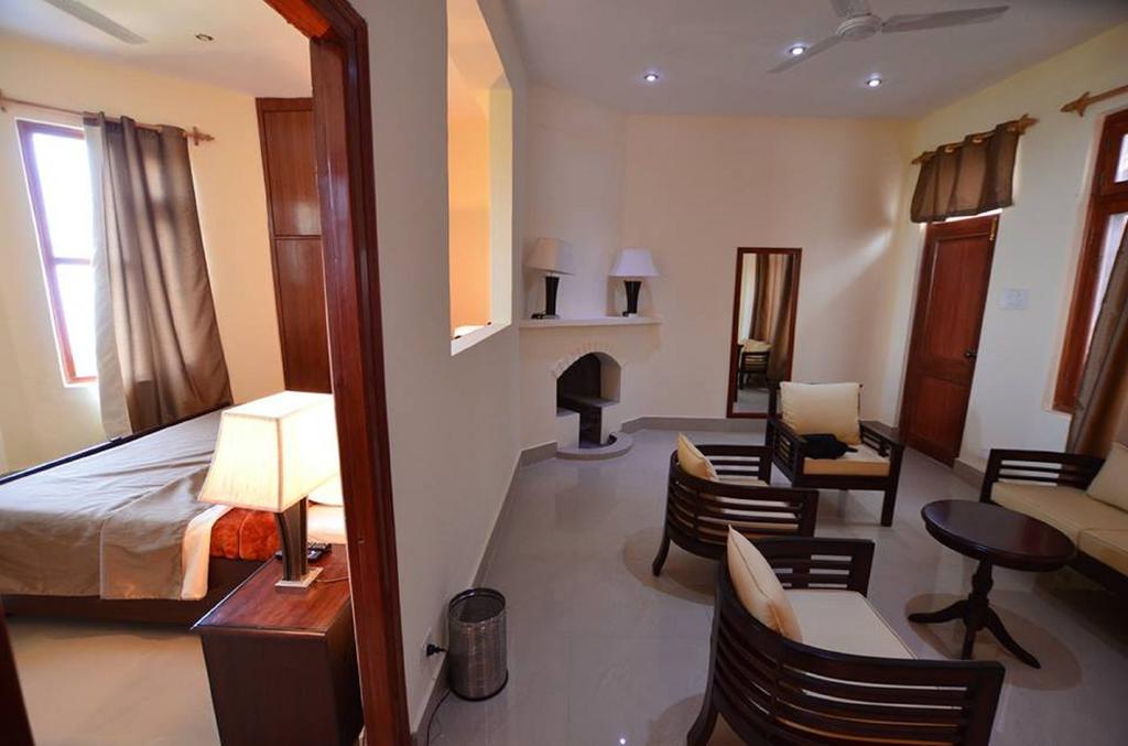 Hotel Deodar Villa Dharamshala Habitación foto