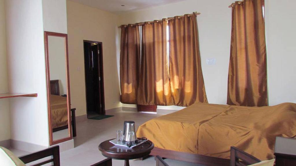 Hotel Deodar Villa Dharamshala Habitación foto